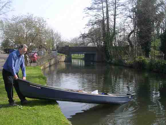 An easy launch next to the Rowbarge pub 